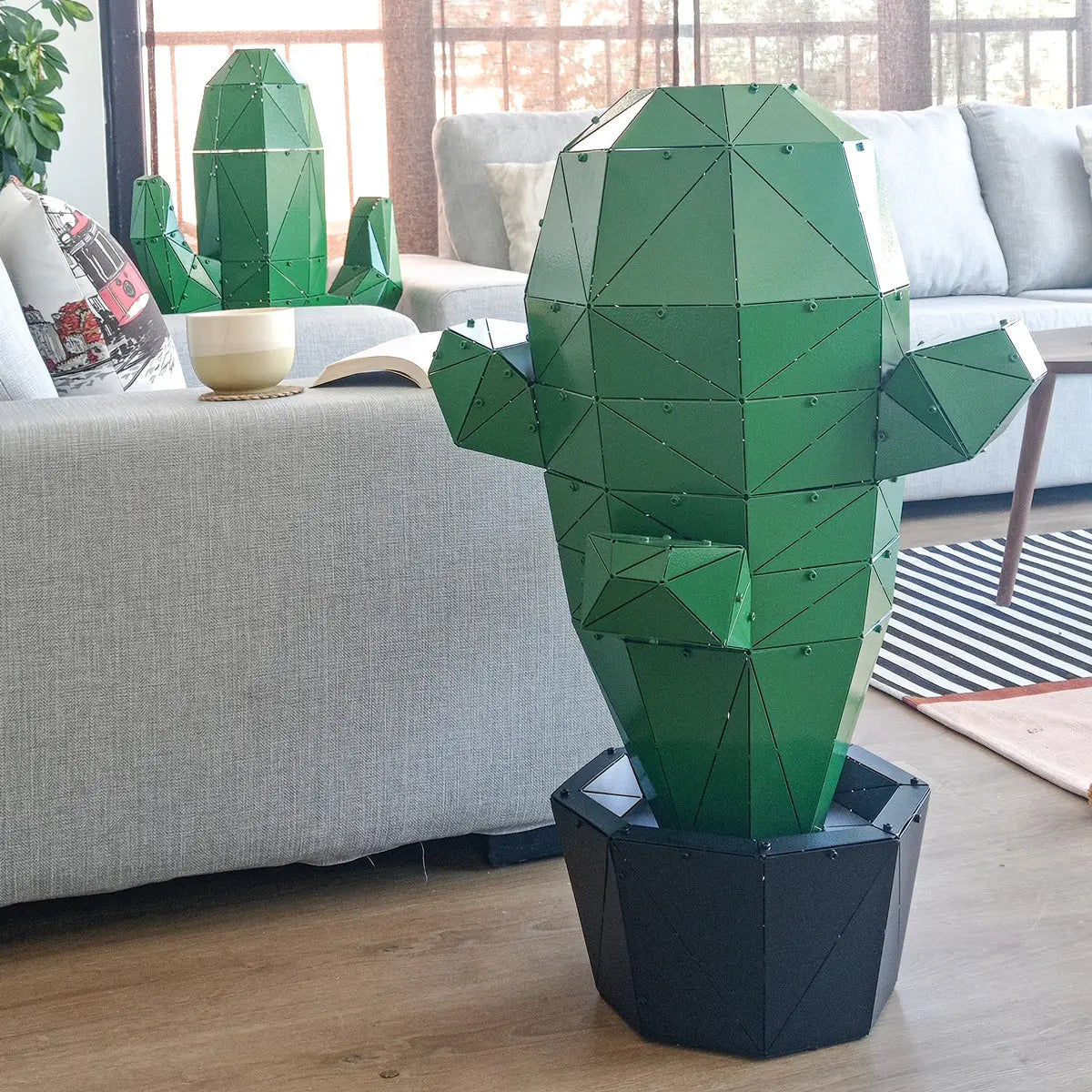KAKTUS III | 3D Metal Geometric Cactus Shaped Decorative OTTOCKRAFT™