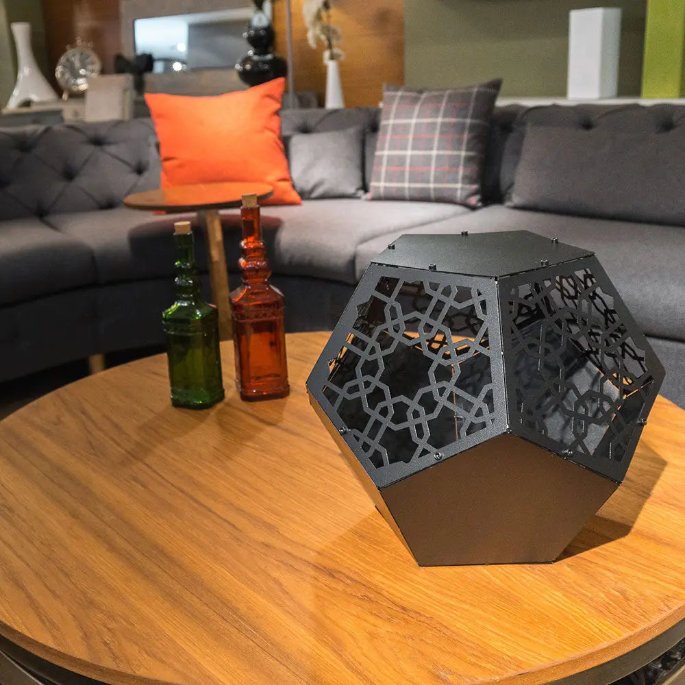 VARGO | 3D Metal Basic Geometric Cut Lantern + Coffe Table OTTOCKRAFT™